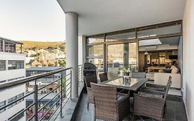 Stylish Penthouse In The Mothercity